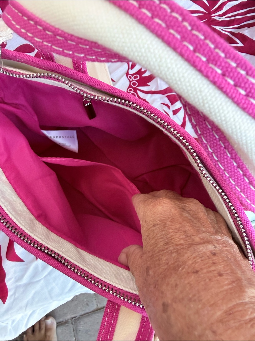 Aéropostale pink hibiscus flower canvas tote - Hawaiian Vibe - NWT - Picture 11 of 16